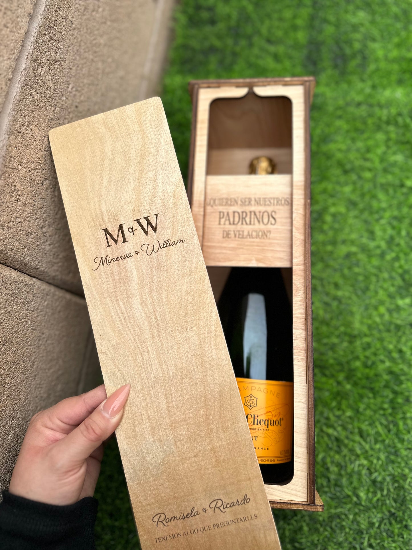 Personalized Wooden Wine or Tequila Box– Perfect for Padrinos de Bautizo or Padrinos de Boda Proposal